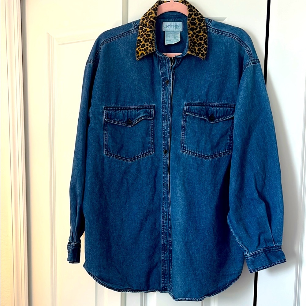 Denim Shirt with Leopard Print Collar size M